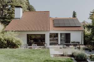Moderne Architektur mit Blick auf den Weinberg in zentraler Lage – Die vollständige Adresse der Immobilie erhältst du vom Anbieter., 67433 Kernstadt, Neustadt an der Weinstraße – Vorschaubild 1