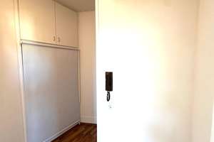 Wohnen in 2 Zimmer Wohnung nahe am Neckarufer – Die vollständige Adresse der Immobilie erhältst du vom Anbieter., 70376 Neckarvorstadt, Stuttgart – Vorschaubild 8