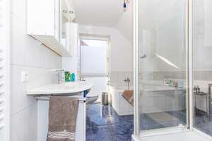 Property thumbnail 16