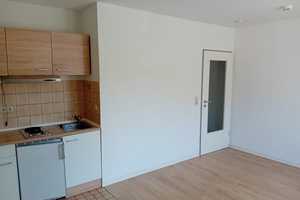 helle 1-Zimmer-Wohnung mit Balkon und EBK in Aachen, Nähe Westpark – Aachen – Vorschaubild 2