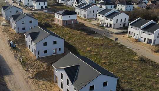 Bild von Doppelhaushälfte als Ausbauhaus!