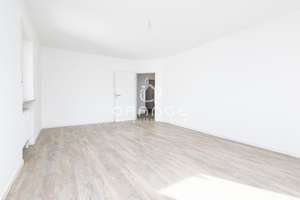 ***Super ruhige 3-Zimmer Wohnung zur Miete! Hanglage mit Blick in die Natur*** – Die vollständige Adresse der Immobilie erhältst du vom Anbieter., 93138 Lappersdorf – Vorschaubild 5