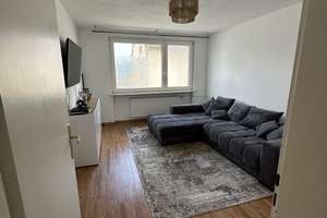 Schöne 2 ZKB-Wohnung mit Balkon in zentraler Lage von Mainz-Kastel