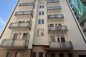 Lichtdurchflutete 2,5-Zimmer-Wohnung mit 2 Balkonen am Hölderlinplatz – Kornbergstr 50, 70176 Hölderlinplatz, Stuttgart – Vorschaubild 18