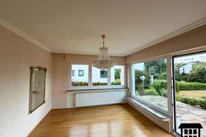 Großzügiges Einfamilienhaus mit traumhaftem Garten und Garage in Meckenheim-Stadt – Die vollständige Adresse der Immobilie erhältst du vom Anbieter., 53340 Meckenheim – Vorschaubild 4