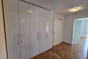 Schöne 3-Zimmer-Wohnung mit Süd-Ost-Balkon, EBK & Tiefgarage in Wiesbaden-Südost – Hasengartenstr. 28A, 65189 Südost, Wiesbaden – Vorschaubild 9