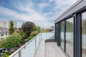 Exklusive Maisonette-Wohnung am Henninger Turm – Die vollständige Adresse der Immobilie erhältst du vom Anbieter., 60599 Sachsenhausen-Süd, Frankfurt am Main – Vorschaubild 12
