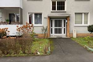 LüDo-Somborn: gut aufgeteilte, komplett renovierte 2 Zimmer Whg. mit Balkon -