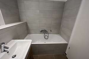 Moderne & Großzügige 3-Zimmerwohnung mit Sonnenbalkon in der Stadtoase! – Kirsteinstraße 5, 55131 Oberstadt, Mainz – Vorschaubild 7