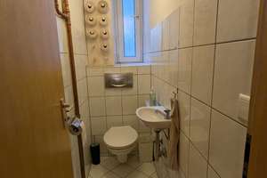 Charmante 3 Zimmer Altbauwohnung mit Balkon im Jugendstilhaus – Die vollständige Adresse der Immobilie erhältst du vom Anbieter., 70180 Lehen, Stuttgart – Vorschaubild 12