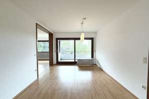 Geräumige 3,5-Zimmer-Wohnung mit hochwertiger Küche, Südbalkon & Stellplatz – Die vollständige Adresse der Immobilie erhältst du vom Anbieter., 70439 Stammheim-Süd, Stuttgart – Vorschaubild 8