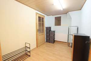 Gemütliche 2-3 ZKB Dachgeschosswohnung mit Fernblick nähe Klinikum – Ihringshäuser Straße 93, 34125 Fasanenhof, Kassel – Vorschaubild 12