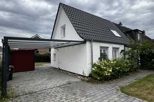 Doppelhaushälfte mit Garten + gehobener Innenausstattung im schönen Travemünde - sofort bezugsfertig – Teutendorfer Weg 67, 23570 Lübeck – Vorschaubild 2