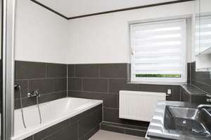Provisionsfrei! Reihenmittelhaus mit Garten und viel Platz in Salzgitter-Fredenberg zu verkaufen. – 38228 Lebenstedt, Salzgitter – Vorschaubild 9
