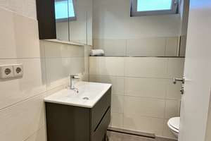 Großzügige möblierte 4-Zimmer-Wohnung mit 4 Bädern – ideal für Familien, WGs oder Unternehmen – Die vollständige Adresse der Immobilie erhältst du vom Anbieter., 74080 Böckingen, Heilbronn – Vorschaubild 16