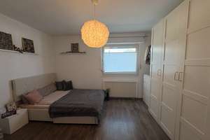 CITYHOUSE: Lichtdurchflutete 2-Zimmer-Wohnung in Rheinnähe mit Balkon, EBK und Stellplatz – Sandbergstraße 7, 51143 Langel, Köln – Vorschaubild 10