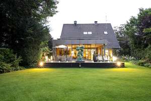 Villa mit Wow-Effekt in Duisburg Ungelsheim mit viel Komfort und Ambiente für ein exklusives Leben – Die vollständige Adresse der Immobilie erhältst du vom Anbieter., 47259 Ungelsheim, Duisburg – Vorschaubild 26