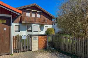 IM MANDANTENAUFTRAG OHNE KÄUFERPROVISION: 7-Zi-Zweifamilienhaus in Gauting/Stockdorf – Starnberg (Kreis) – Vorschaubild 2