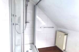 🏡✨ Charmante Altbau-Dachgeschosswohnung – Erstbezug nach Renovierung! ✨🏡 – Feuerbachstraße 17, 44795 Weitmar-Mitte, Bochum – Vorschaubild 4