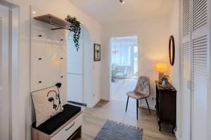 Sendling-Westpark: Sanierte 2-Zimmer Wohnung mit Balkon - frei