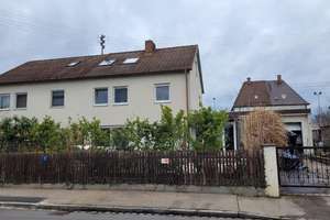 Doppelhaushälfte zur Kapitalanlage – Die vollständige Adresse der Immobilie erhältst du vom Anbieter., 86156 Kriegshaber, Augsburg – Vorschaubild 1