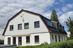 Wohnen mit Charakter: Vier/ Fünf Zimmer-Haus in Berlin-Zehlendorf – Bansiner Weg 12, 14167 Lichterfelde, Berlin – Vorschaubild 3