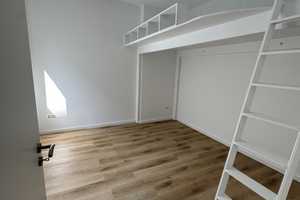 Erstbezug nach Renovierung, schöne Wohnung mit Einbauküche in unmittelbarer Nähe zur RWTH – Königstraße 62, 52064 Aachen – Vorschaubild 2