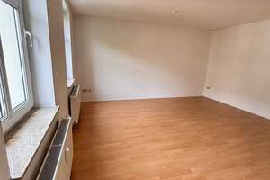 Gut geschnittene 2-R-Wohnung im 3.OG mit großem Balkon ab August 2026 zu mieten – Bahnhofstraße 17, 8056 Mitte-West, Zwickau – Vorschaubild 5