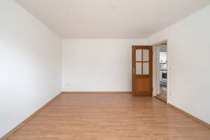 Sehr gut geschnittene 3-Zimmer-Wohnung mit Südbalkon & Tiefgarage – Die vollständige Adresse der Immobilie erhältst du vom Anbieter., 80935 Lerchenau-Ost, München – Vorschaubild 5