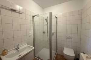 Aussergewöhnliches Splitlevel Bungalow mit Garage in Köln-Pesch – Köln – Vorschaubild 9