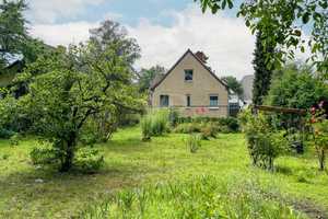 Kleines 30er-Jahre Haus mit Potential und großem Garten – Berlin – Vorschaubild 2
