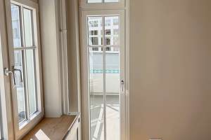 mehr geht nicht: hochwertig sanierter Altbau mit 3,60 m Decken, Dielen, Balkon & Einbauküche – Ahlmannstraße 24, 24118 Ravensberg, Kiel – Vorschaubild 8