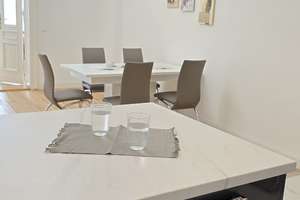 Modernisierte Altbauwohnung in super Lage in Wilmersdorf. Furnished apartment in City West. – Kantstrasse 66, 10627 Charlottenburg, Berlin – Vorschaubild 15