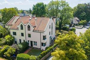 Architektur trifft Lebensqualität: 
Besonderes Reiheneckhaus in Bogenhausen-Englschalking – 81927 Englschalking, München – Vorschaubild 2
