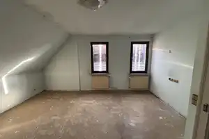 Einfamilienhaus mit viel Platz, Potenzial und Stellplatz – Rhein-Pfalz-Kreis – Vorschaubild 7
