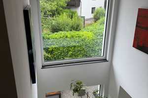 Modernes Architekten Einfamilienhaus mit Bergblick über 2 Ebenen und einer Doppelgarage – Am Kaiserblick 10, 83098 Rosenheim (Kreis) – Vorschaubild 13