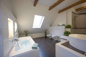 Landleben genießen – Haus mit Kamin und moderner Wärmepumpe