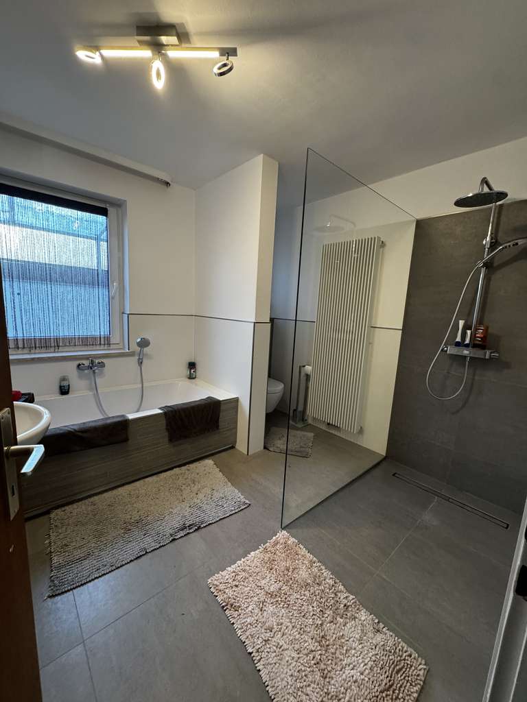 Immobilie in Sulzemoos - Wiedenzhausen: Gepflegtes 3-Familienhaus zur Anlage oder Selbstbezug - Bild 4