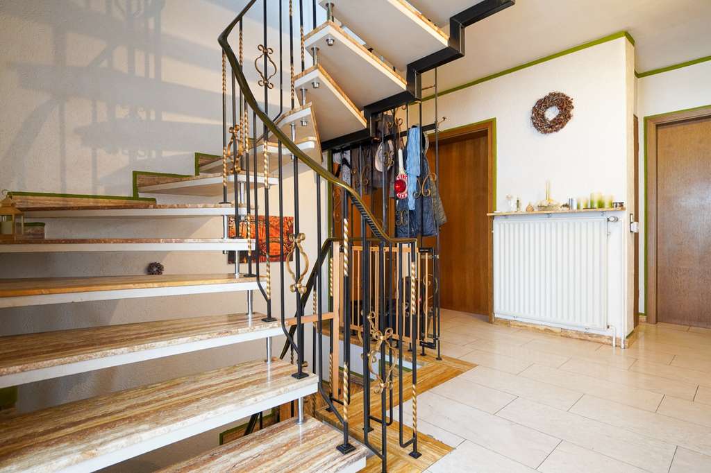 Immobilie in Berkatal - +++ Mehrgenerationenhaus in ruhiger Lage +++ - Bild 3