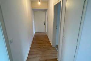 Frisch renoviert und ab sofort frei! – Reisholzer Bahnstr. 54, 40599 Reisholz, Düsseldorf – Vorschaubild 2