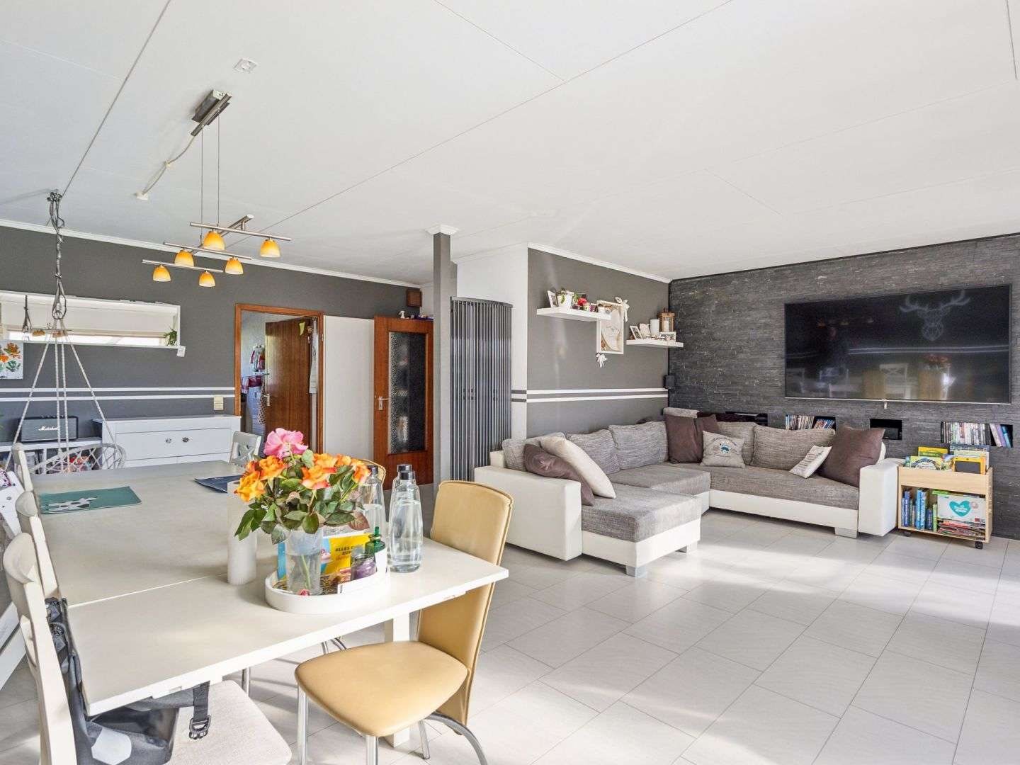 Immobilie in Lilienthal - Einziehen und Wohlfühlen – Einfamilienhaus mit großzügigem Garten in Lilienthal-Worphausen - Bild 1