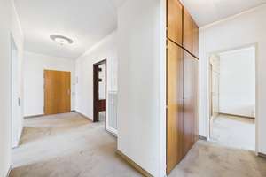 Ihr neues Zuhause in Golzheim: großzügiger Schnitt, PKW-Stellplatz und viel Raum für Ihre Ideen – Die vollständige Adresse der Immobilie erhältst du vom Anbieter., 40474 Golzheim, Düsseldorf – Vorschaubild 23