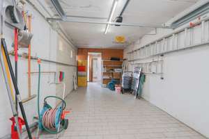 Gepflegtes Dreifamilienhaus in Mönchengladbach-Neuwerk zur Eigennutzung oder Kapitalanlage – Die vollständige Adresse der Immobilie erhältst du vom Anbieter., 41066 Neuwerk-Mitte, Mönchengladbach – Vorschaubild 38