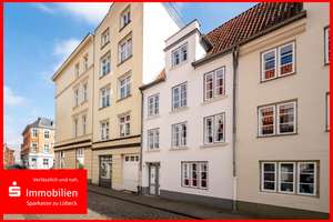 Traumhaftes Altstadthaus mit dem ganz besonderen Flair in der Lübecker Altstadt – Die vollständige Adresse der Immobilie erhältst du vom Anbieter., 23552 Innenstadt, Lübeck – Vorschaubild 1