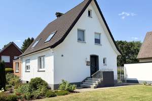Einfamilienhaus in ruhiger Wohnsiedlung von Altenhagen – Die vollständige Adresse der Immobilie erhältst du vom Anbieter., 33729 Heepen, Bielefeld – Vorschaubild 2