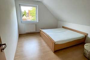 Privat KW70 Doppelhaushälfte mit großen Garten 4 Zimmer in Bümmerstede Trede – Erikaweg 13A, 26133 Bümmerstede, Oldenburg (Oldenburg) – Vorschaubild 27