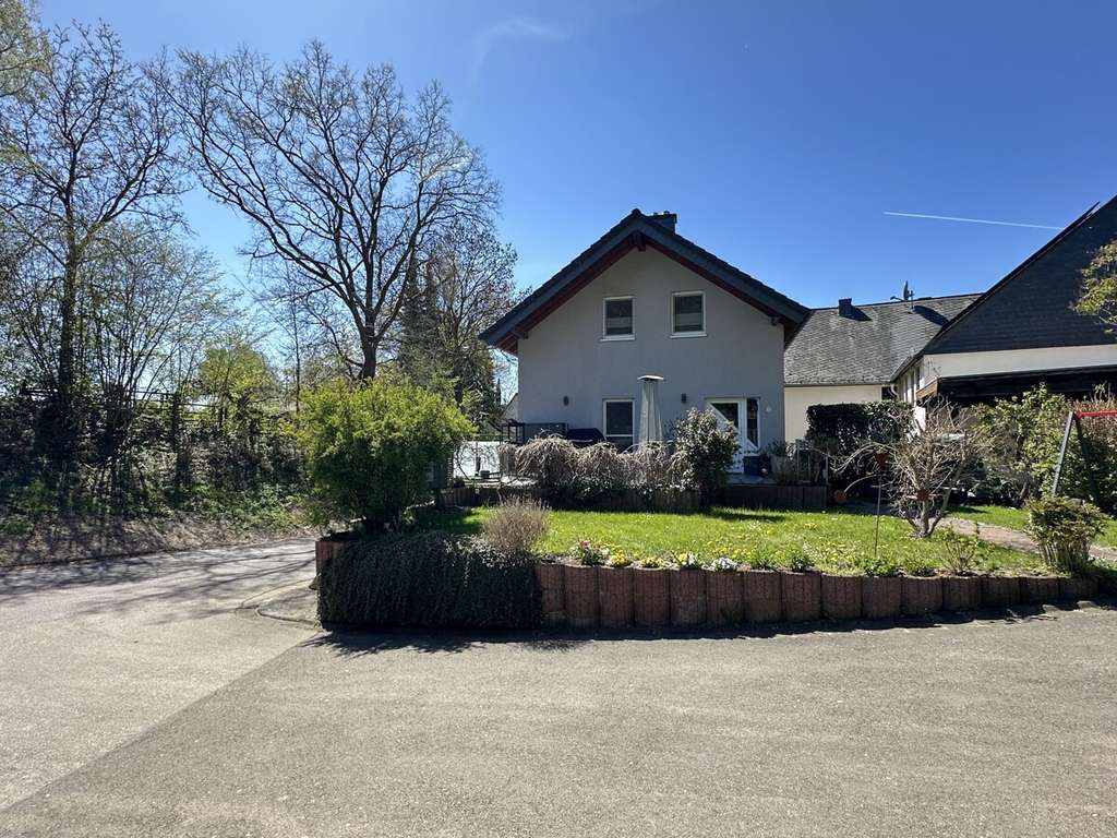 Immobilie in Klosterkumbd - Top gepflegtes Einfamilienhaus mit Wärmepumpe und tollem Schnitt! - Bild 3