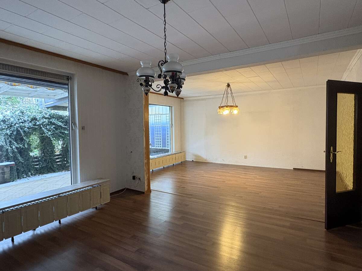 Immobilie in Burgdorf - KARSTEN IMMOBILIEN ermöglicht Ihnen: Wohnen im sehr gut geschnittenen Reihenmittelhaus in Burgdorf - Bild 2