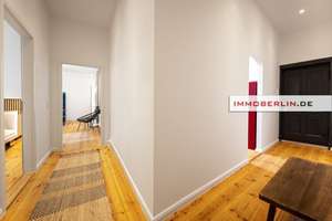 IMMOBERLIN.DE - Ersteinzug nach Sanierung 2025! Stilvolle Altbauwohnung mit Balkon & Mobiliar – Die vollständige Adresse der Immobilie erhältst du vom Anbieter., 10245 Friedrichshain, Berlin – Vorschaubild 1