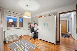 Lichtdurchflutete 3-Zimmer-Oase mit Balkon – Brucknerweg 10, 73732 Esslingen (Kreis) – Vorschaubild 6